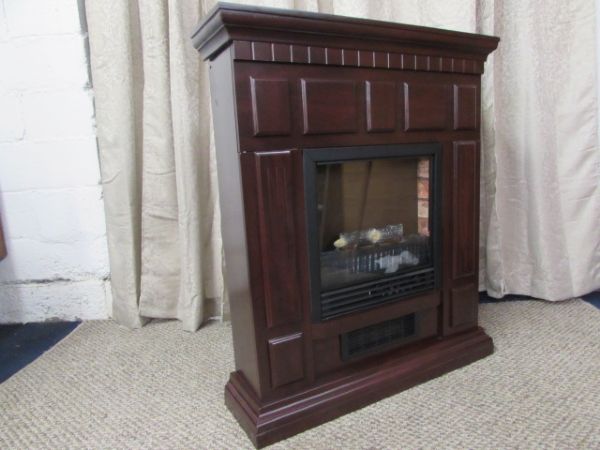 QUALITY CRAFT ELECTRIC FIREPLACE