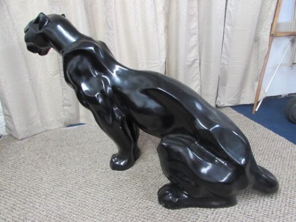 VINTAGE ART DECO FULL SIZE RESIN PANTHER