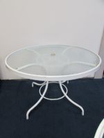 ROUND GLASS TOP PICNIC TABLE