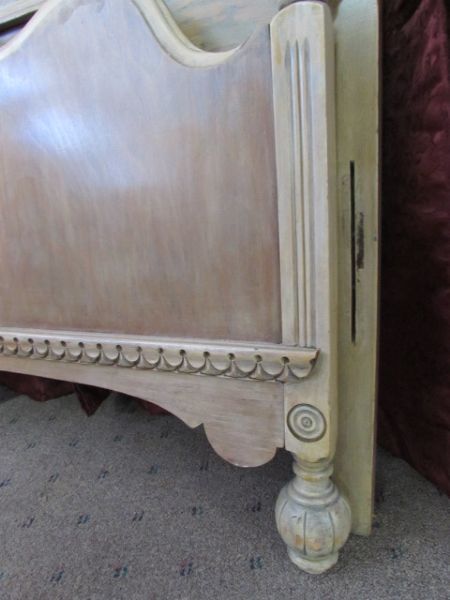 ANTIQUE FULL SIZE BED WITH DECORATIVE WOOD TRIM