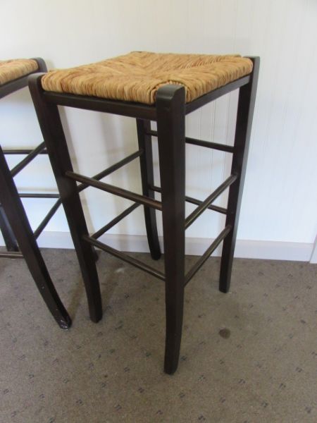ATTRACTIVE WOOD BAR STOOLS WITH WOVEN SEATS
