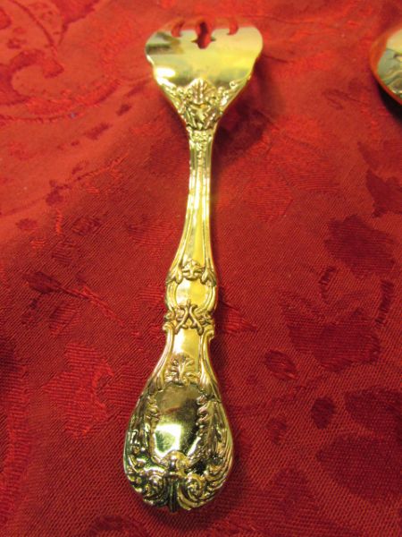 FORTY TWO PIECE SET OF GOLD HARMONY HOUSE FLATWARE