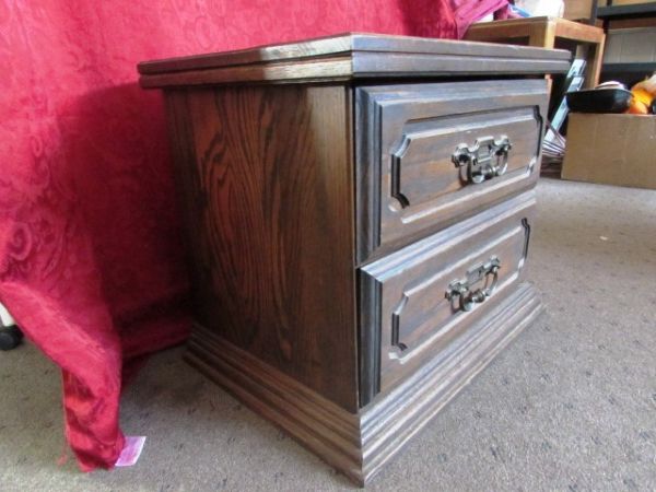 STURDY NIGHTSTAND WITH CANDLES, VASES & MORE!