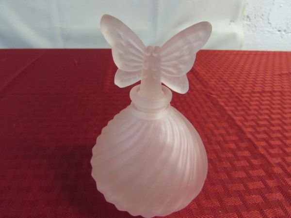 BEAUTIFUL PINK GLASS VANITY ACCESSORIES & MORE!