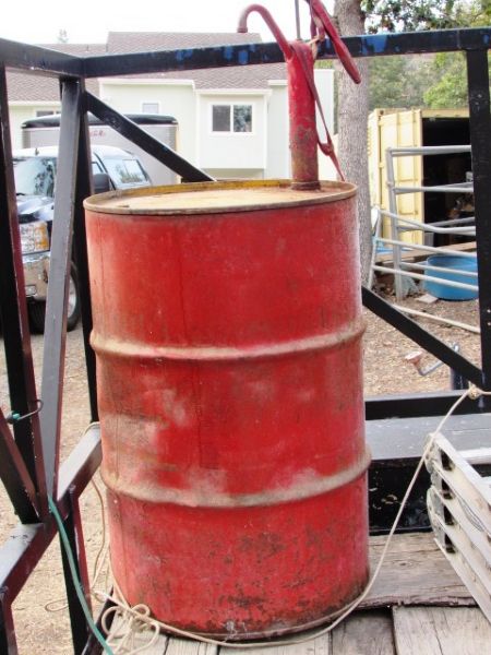 55 GALLON DRUM WITH HAND PUMP