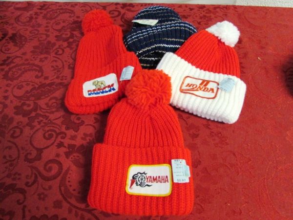 NEVER USED MEN'S COLLECTIBLE STOCKING CAPS, GLOVES & MUFFLER!