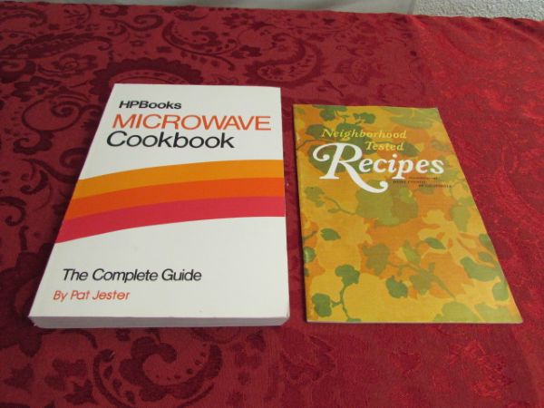 NEVER USED SLOW COOKER & COOK BOOKS