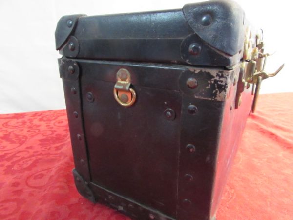 VINTAGE BELL SYSTEMS TOOL BOX 