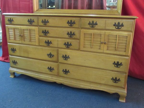 SOLID MAPLE DRESSER WITH MIRROR