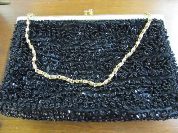 FABULOUS STATEMENT PURSE  & COMPACT WITH BEADS & MOTHER OF PEARL