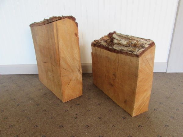 TWO PIECES OAK FOR WOODWORKING PROJECTS