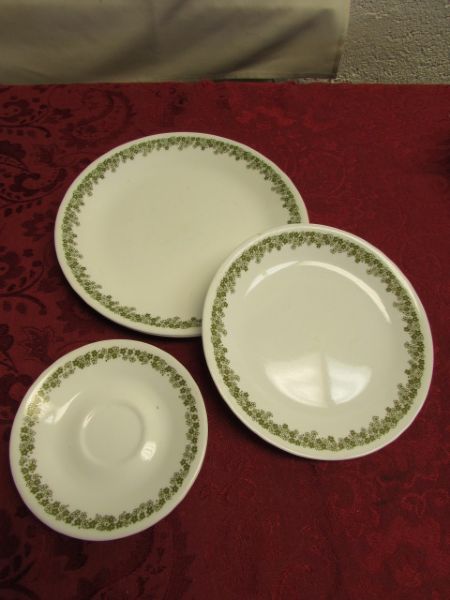 IT'S EASY BEIN' GREEN!  PAIR OF CUTE TOM & JERRY MIXING BOWLS, CORNING, PORCELAIN TEFLON FRY PAN & MORE