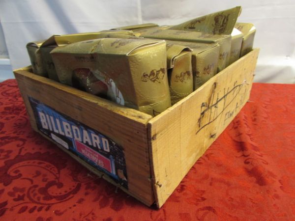 RETRO WOODEN CRATE FULL OF VICTORIAN  CHRISTMAS ORNAMENTS