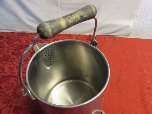 HIGH QUALITY OVER SIZED STAINLESS STEEL WATER KETTLE!  