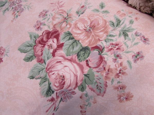 ELEGANT FLORAL DRAPES OR LOTS OF FABRIC!