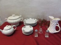 HOLLY DESIGN CHRISTMAS PLATES WITH CAKE SERVER, SOUP TUREEN & MORE