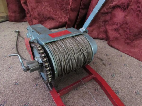 LEWIS MANUFACTURING CO. CHAINSAW WINCH - LABOR SAVING WINCH FOR HARD TO REACH PLACES