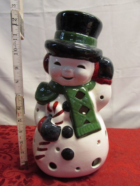 LIGHT UP YOUR HOLIDAYS! SWEET CERAMIC SNOWMAN