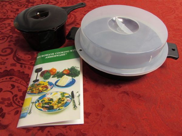NOW YOU'RE COOKIN'!  CORNING VISION WARE, PYREX LIDDED DISH AND AMBERWARE MICROWAVE COOKWARE