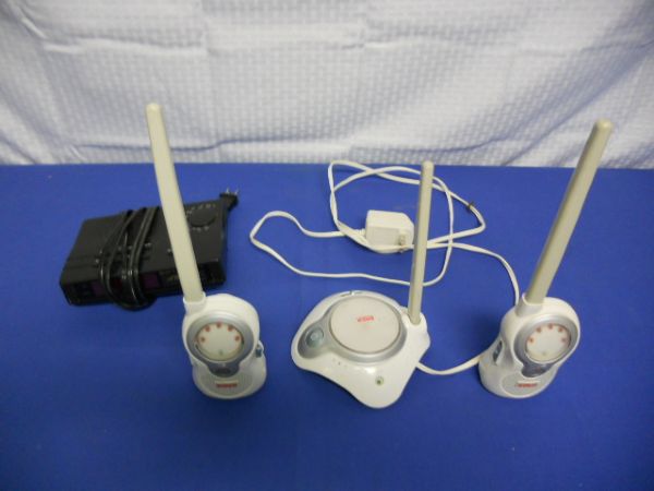 A GREAT BABY MONITOR SET 
