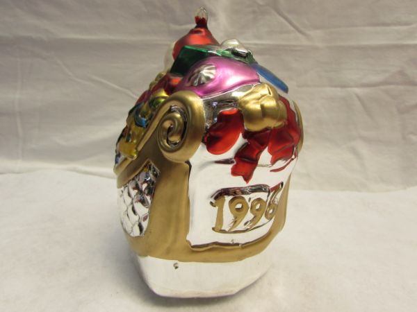 LIMITED PRODUCTION HANDPAINTED MERCURY GLASS SANTA IN SLEIGH ORNAMENT