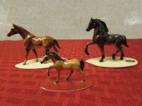 THREE HAGEN RENAKER MINIATURE PORCELAIN HORSES