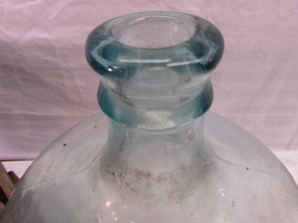 VINTAGE GLASS CARBOY (5 GALLON WATER JUG)  IN RUSTIC CRATE 