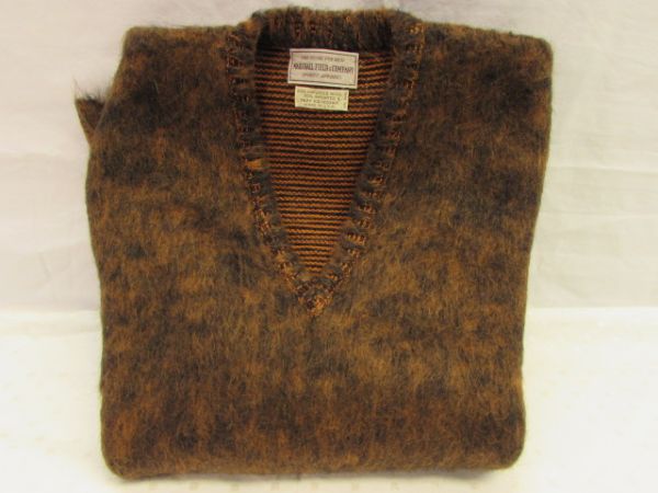 HIGH QUALITY & LIKE NEW MEN'S BABY KID MOHAIR SWEATER 