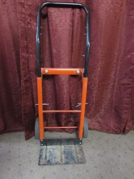 NICE ADJUSTABLE HAND TRUCK DOLLY