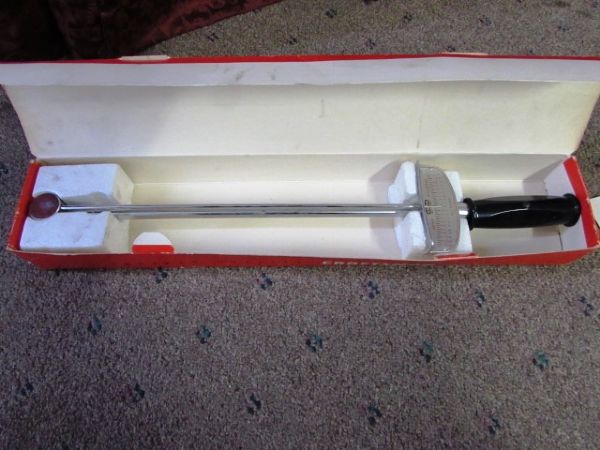 1/2 DRIVE CRAFTSMAN TORQUE WRENCH