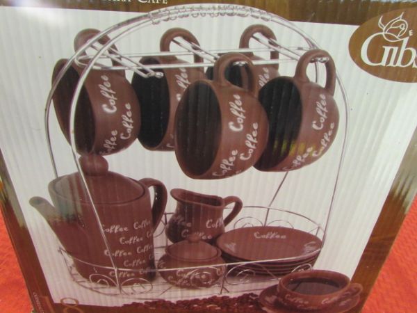 CUTE 18 PIECE EVERYDAY GIBSON DAILY GRIND COFFEE SET NEW IN BOX