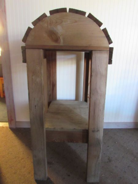 WOODEN SADDLE STAND