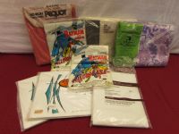  NEVER OPENED BED LINENS INCLUDES BATMAN & ROBIN PILLOW CASES!  POW!