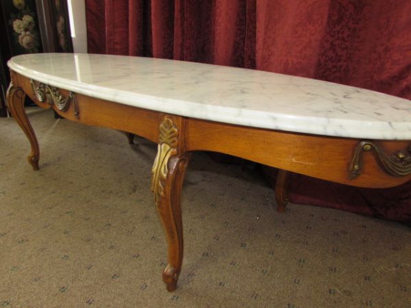EXQUISITE ANTIQUE CARVED WOOD COFFEE TABLE WITH MARBLE TOP