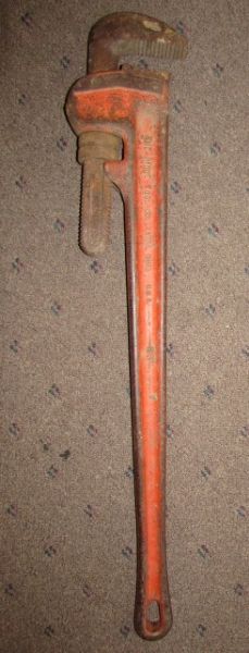 NEED A BIG TOOL?   THIRTY SIX INCH RIGID PIPE WRENCH