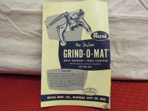 VINTAGE RIVAL DE LUXE GRIND-O-MAT MEAT GRINDER & FOOD CHOPPER