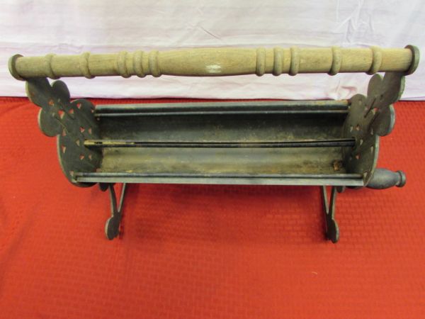 VINTAGE CAST IRON PAPER ROLLER FOR FIRE PLACE - HEAVY DUTY