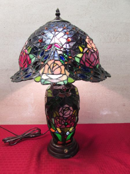 LIMITED EDITION TIFFANY STYLE JEWELED TABLE LAMP