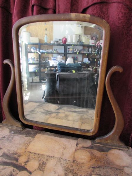 BEAUTIFUL ANTIQUE BIRDS EYE MAPLE BOW FRONT DRESSER WITH BEVELED MIRROR.