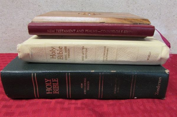 SOFT COVER BOOK CASE WITH MARKER & VINTAGE BIBLES.