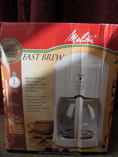 NEVER USED FAST BREW COFFEE MAKER & TWO STONEWARE COFFEE CUPS