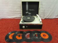 VINTAGE SOLID STATE SIGNATURE JUNIOR RECORD PLAYER WITH 45S