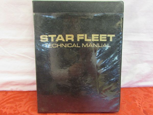 RARE 1975 FIRST EDITION STAR FLEET TECHNICAL MANUAL - HIGHLY COLLECTIBLE