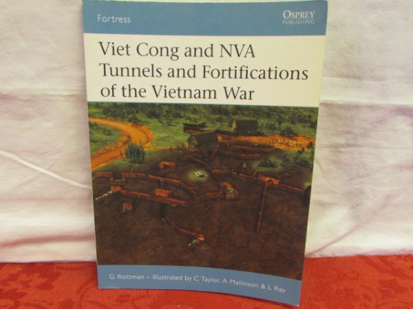 FIVE HISTORICAL BOOKS ON THE VIETNAM WAR - LOTS OF PICTURES 