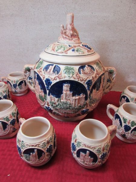 VINTAGE  MADE IN GERMANY GERZ TUREEN WITH 6 MUGS