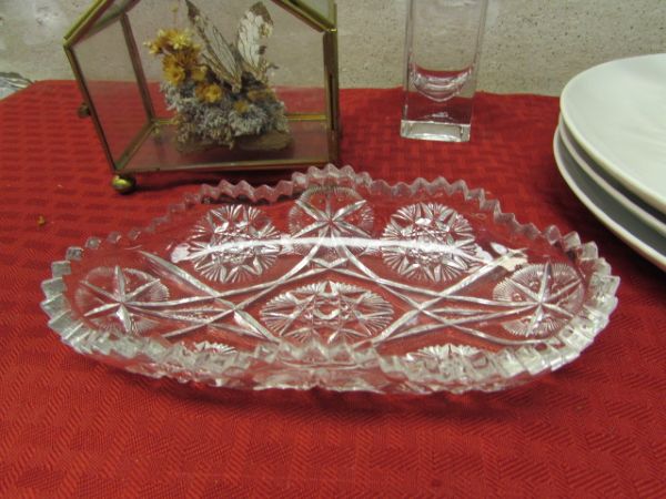 COOL SINGLE WIRE BIKE SCULPTURE, HORS D'OEUVRES SERVING PLATTER, SALAD BOWL, BUTTERFLY DISPLAY & MORE