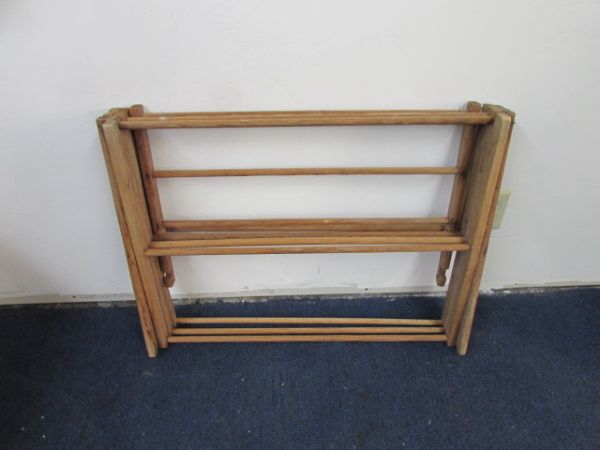 VINTAGE WOODEN FOLDING CLOTHES DRYING RACK & A COTTON THROW