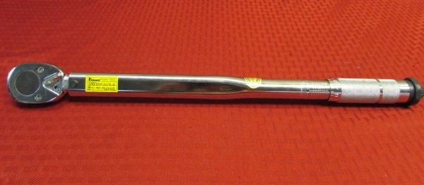 PITTSBURGH TOOLS CLICK TYPE TORQUE WRENCH IN HARD CASE