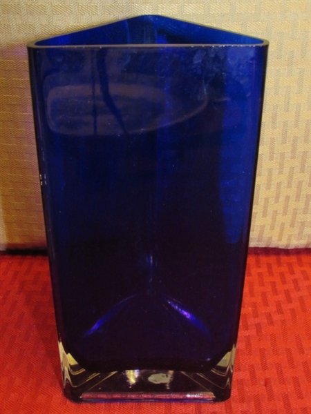 COBALT GLASS VASE, 2 BLUE CRYSTAL WINE GLASSES, VINTAGE AVON CRYSTAL BUTTER DISH, S&P SET, VINTAGE PLATTERS & MORE