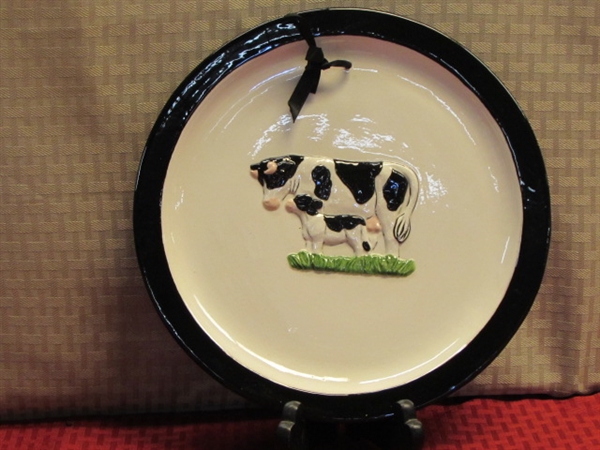 CUTE COUNTRY COWS - PITCHER, CREAMER, S&P SET, DECORATIVE PLATE & NIB BURNER COVERS